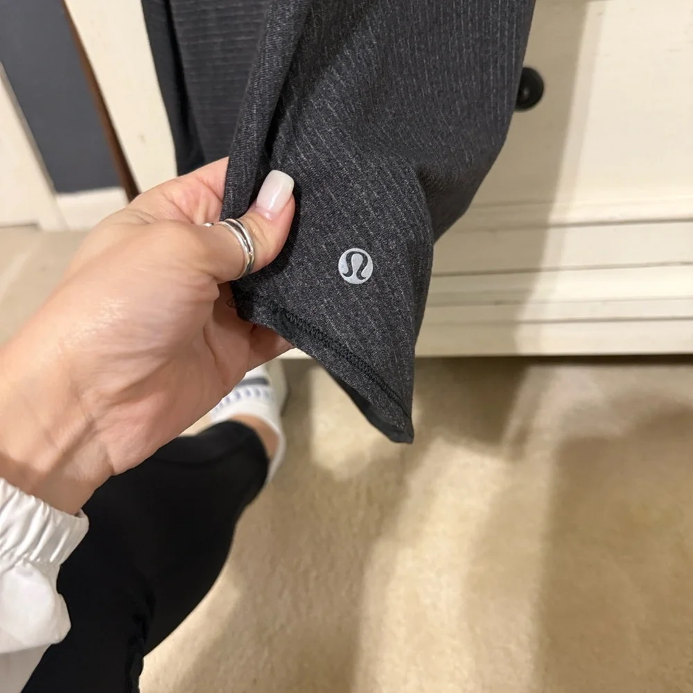 lululemon athletica heathered black wild tank - Picture 2 of 7